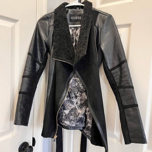 Guess leather Jacket with belt - Picture 5 of 5